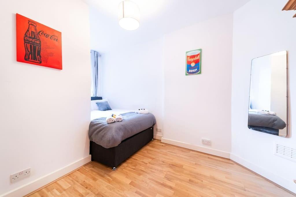 Beautiful One Bedroom Flat In Tavistock Place Лондон Экстерьер фото